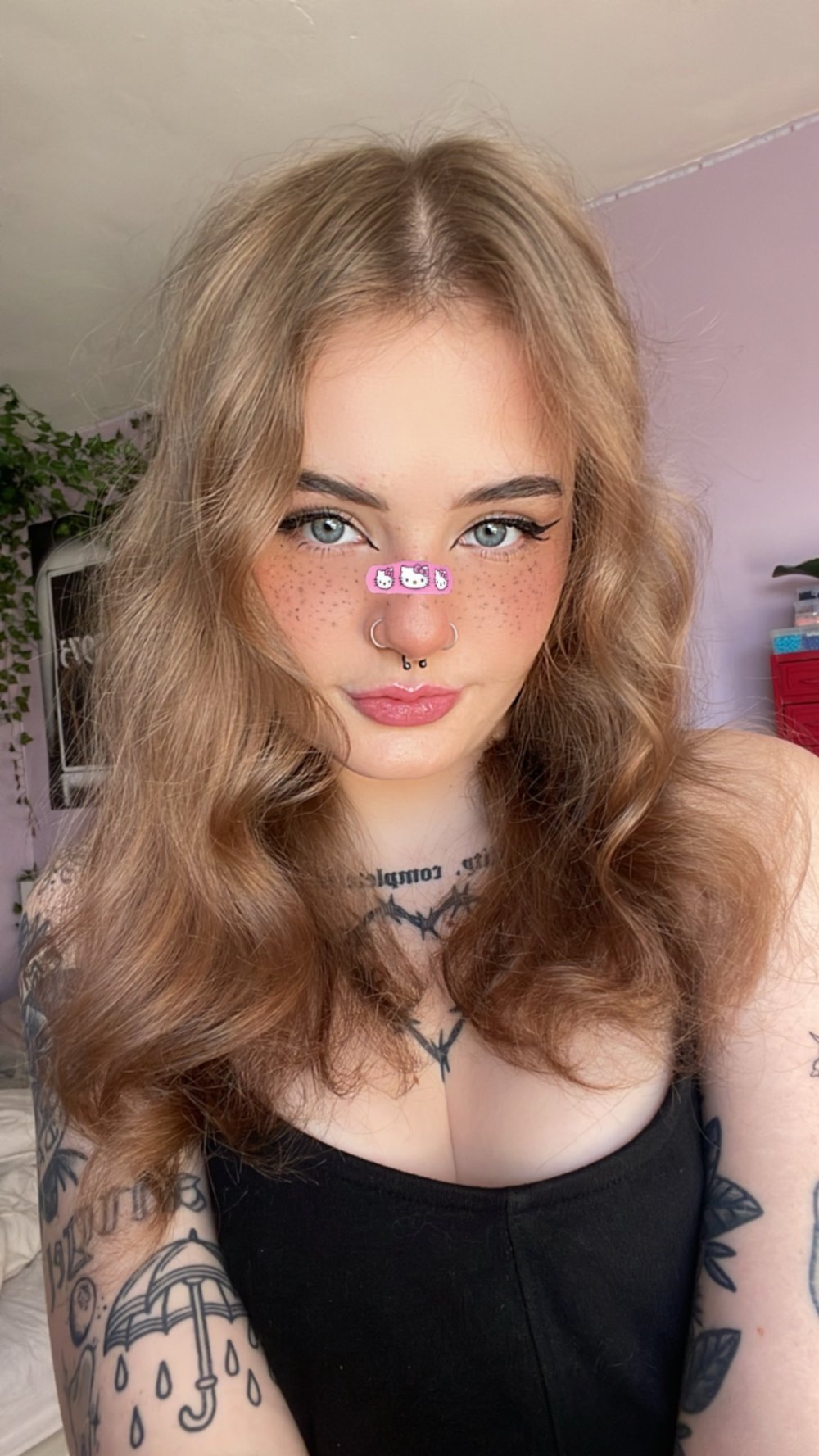 BIRTHDAY GIRL7th Dec♥️CUSTOMS & KINK